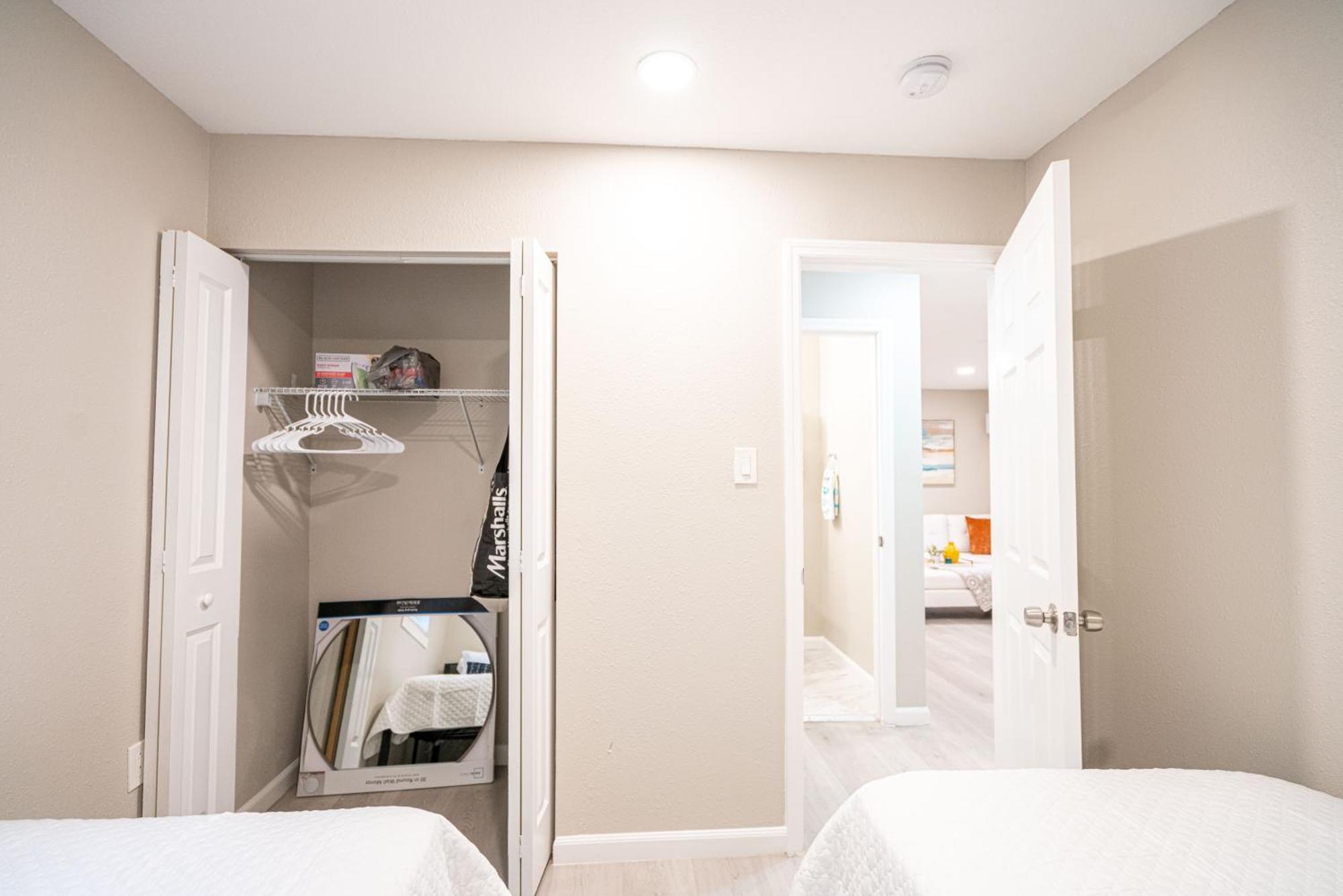 University Serenity Suites Temple Terrace Exterior photo